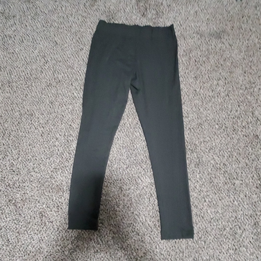 Gray leggings